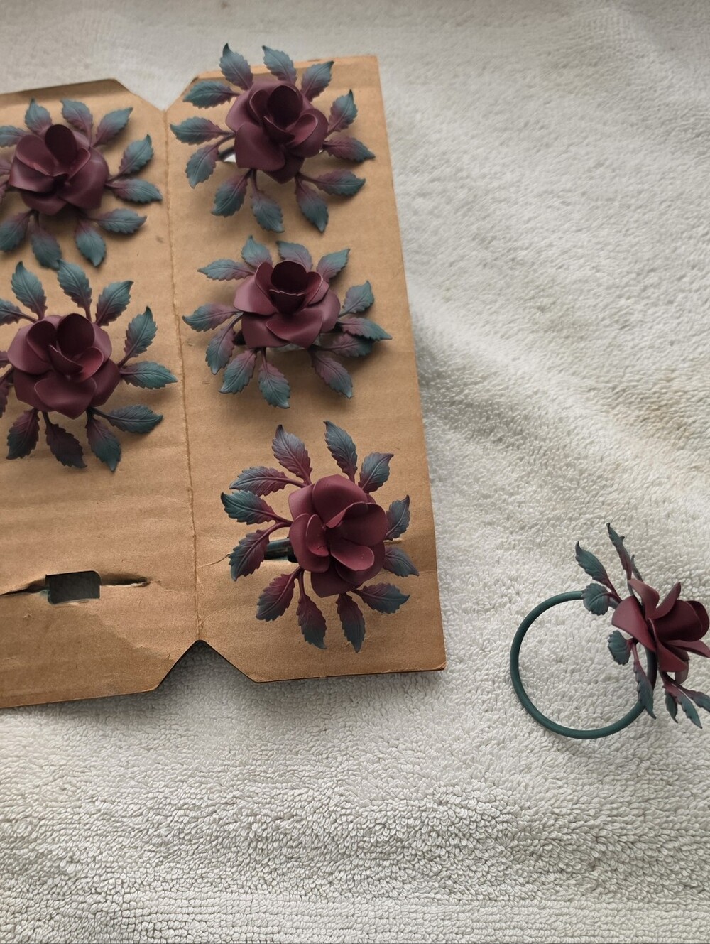 Six Vntge Metal Home Interior Napkin Rings Rose Design Hostess Gift